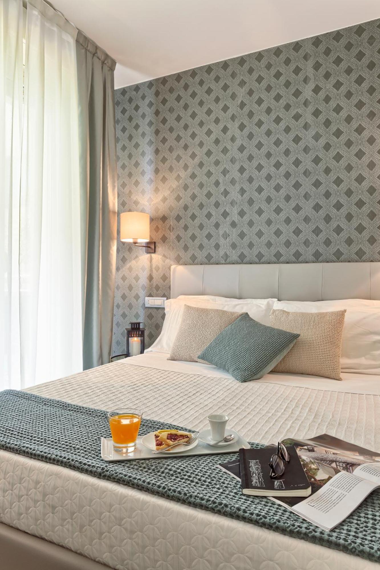 Hotel Lady Mary Milano Marittima Buitenkant foto