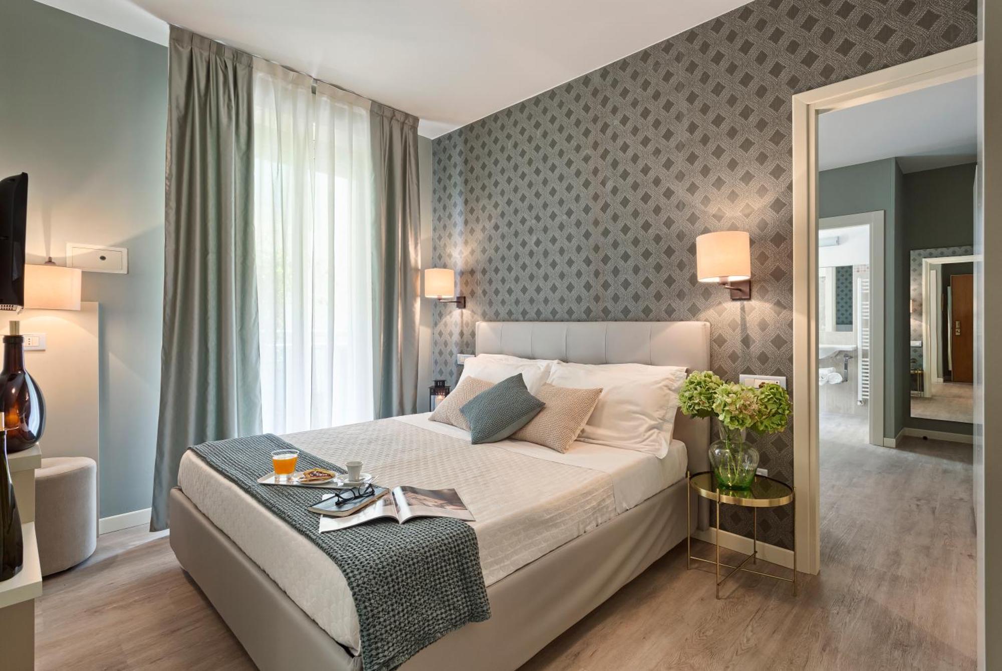 Hotel Lady Mary Milano Marittima Buitenkant foto