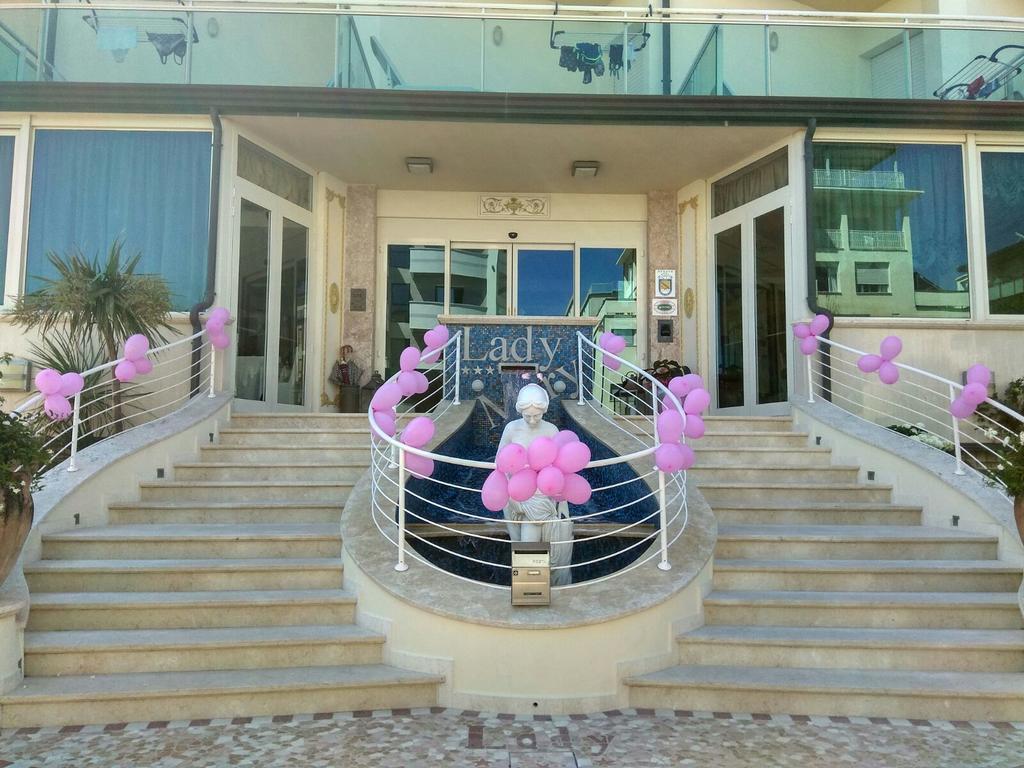 Hotel Lady Mary Milano Marittima Buitenkant foto